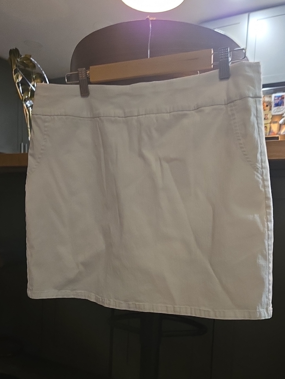 Izod White Cotton Mini Skort with Front Paneling